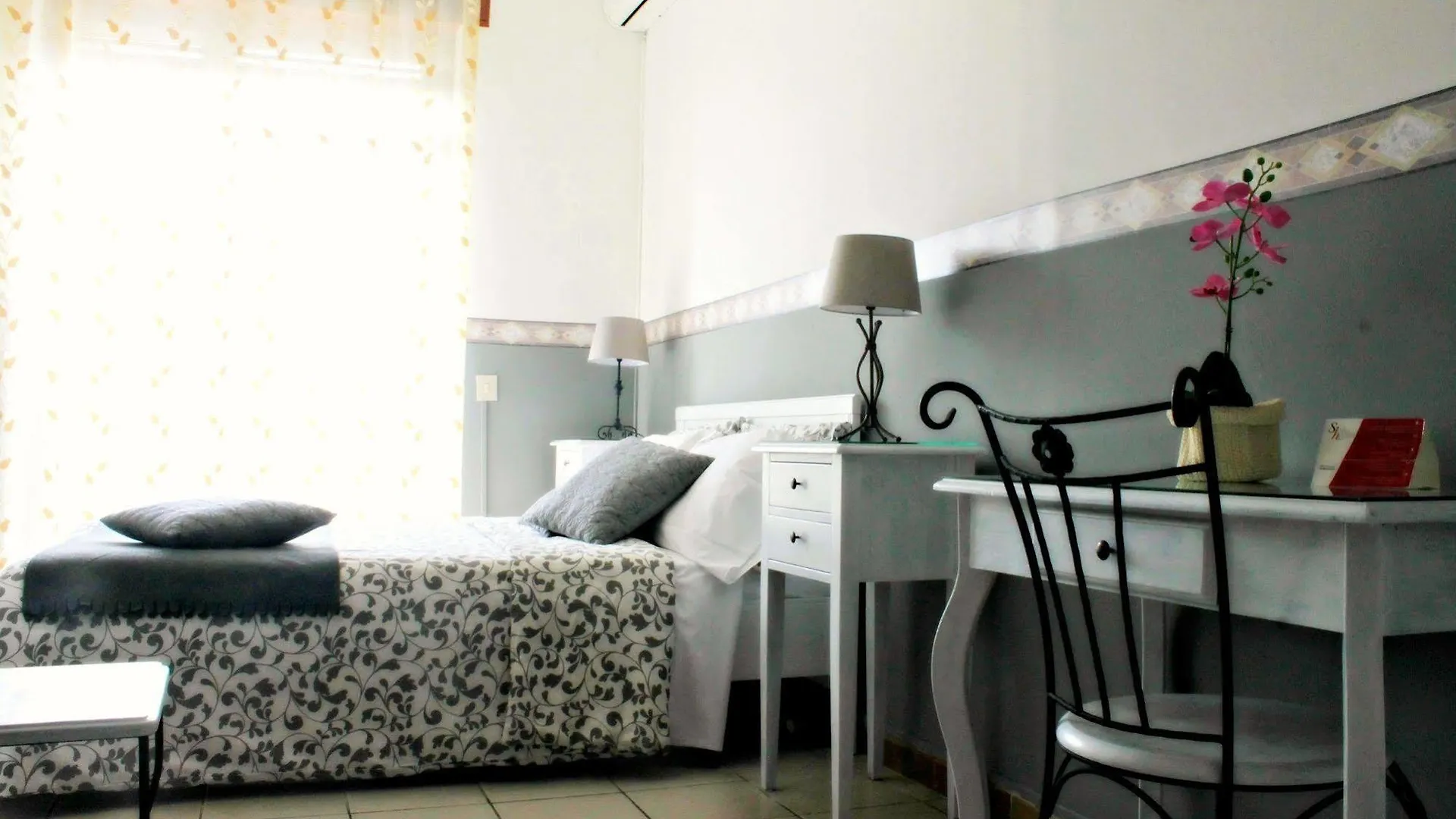 كاتانيا Sicilia Home B&B 3*,